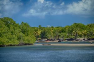 rio carapitangui peninsula de marau